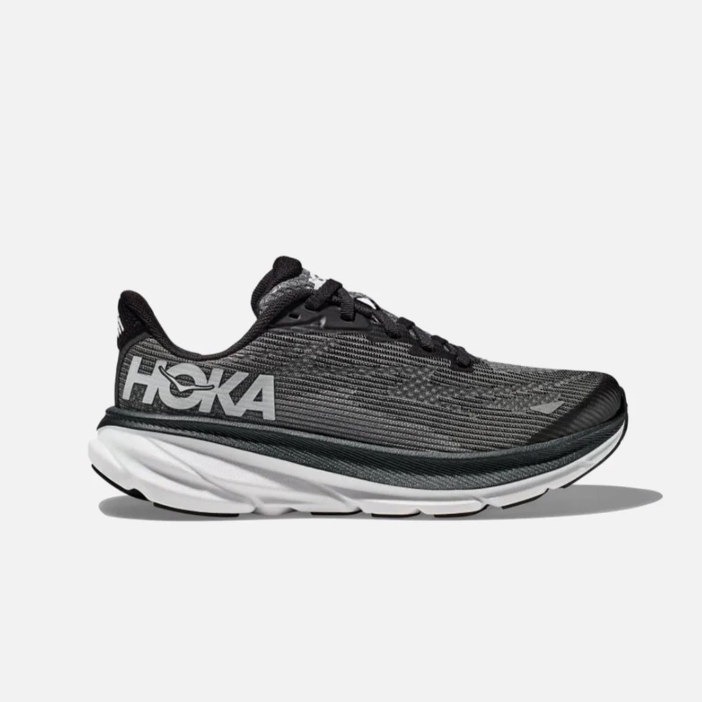 BNIB Hoka Clifton 9 Junior GS Sz 7Y women’s 8.5